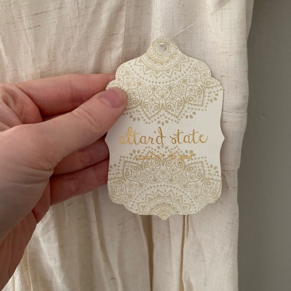 Altar’d State Oatmeal Ruffle Sleeve Dress - Picture 3 of 4